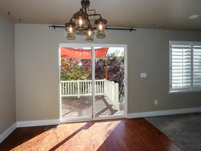 2088 S Orchard Dr — Photo 9