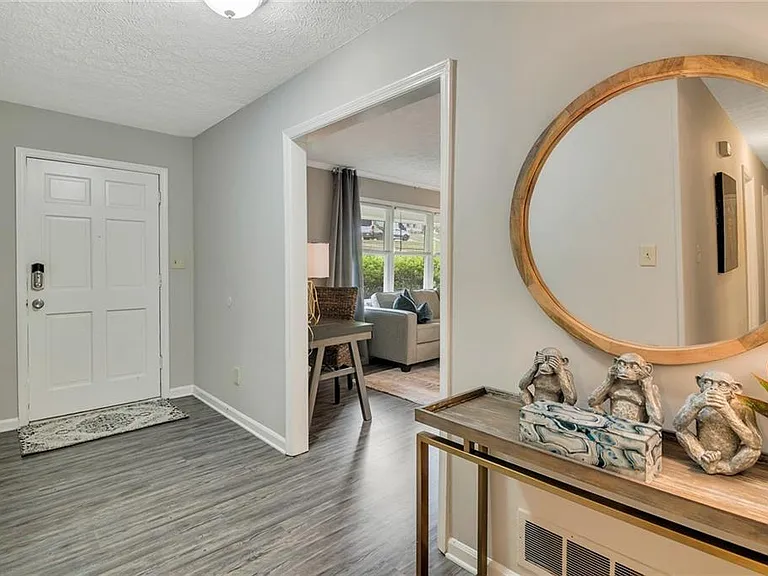 209 Caboose Ln — Photo 19
