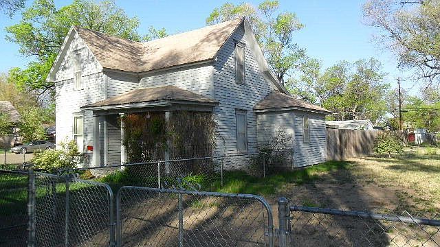 1st image of 511 S 5th St