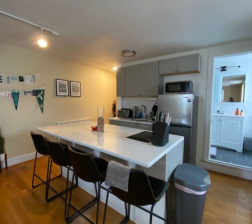 1st image of 334 S 21st St #3R