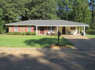 748 Windsor Rd, Grenada, MS 38901
