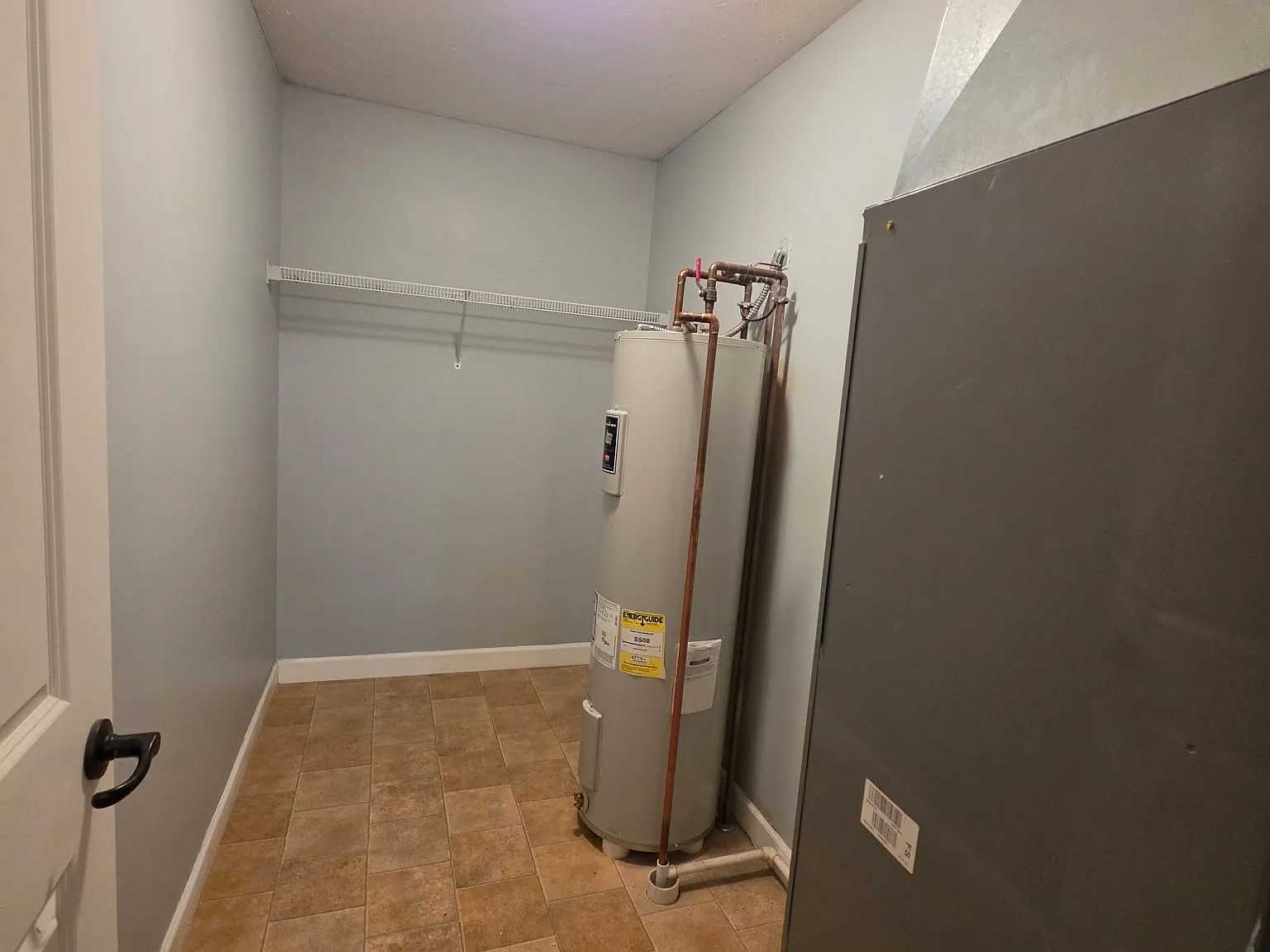 3 bed, 1400 sqft, $1,600 — Photo 4