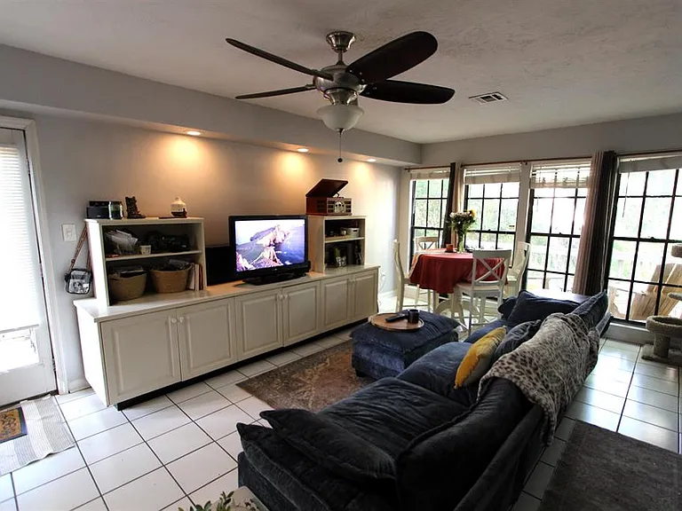 2319 Green Timbers Trl #D — Photo 6