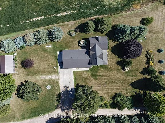 4th image of 38904 Londesboro Rd