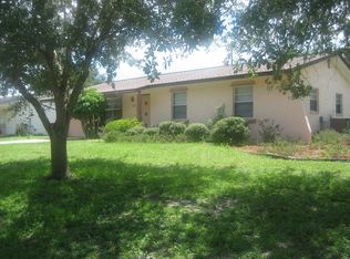 4900 Live Oak Dr, Sarasota, FL 34232