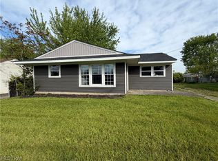 58 Rutledge Dr, Youngstown, OH 44505
