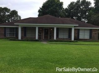 313 Lippi Blvd, Lafayette, LA 70508