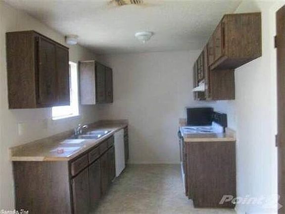 2nd image of 111 Briarfield Cv #111