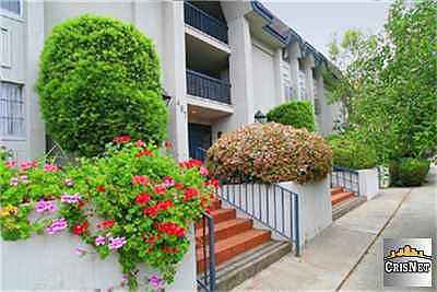 1st image of 497 El Molino Ave #309