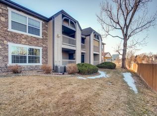 9293 E Arbor Cir APT B, Englewood, CO 80111