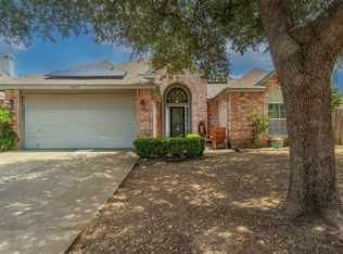 5507 Petalwood Dr, Arlington, TX 76017