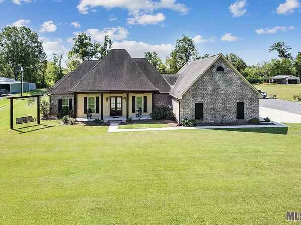 38059 Osten Beard Rd, Darrow, LA 70725