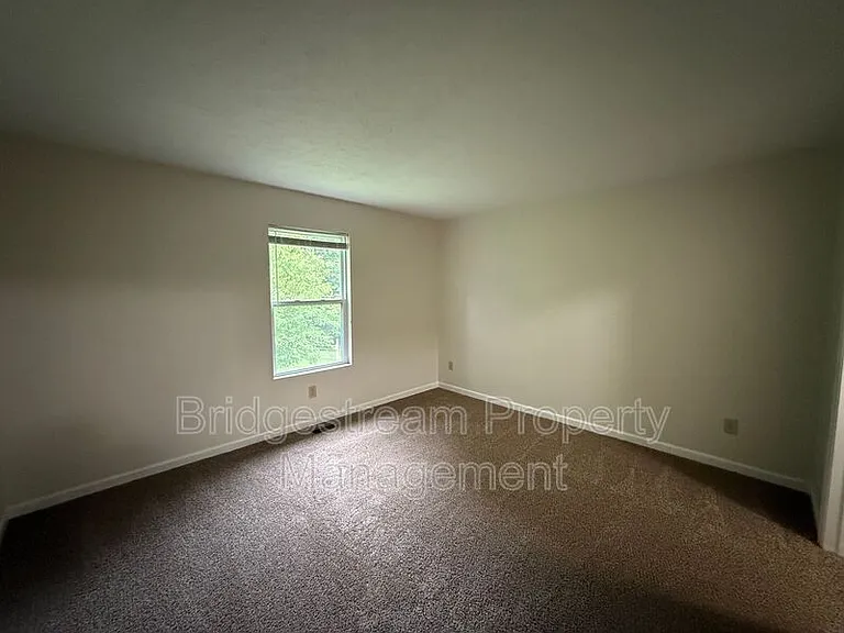 4500 Elliot Ave — Photo 5