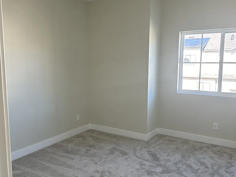 1458 Sunflower Ln — Photo 13