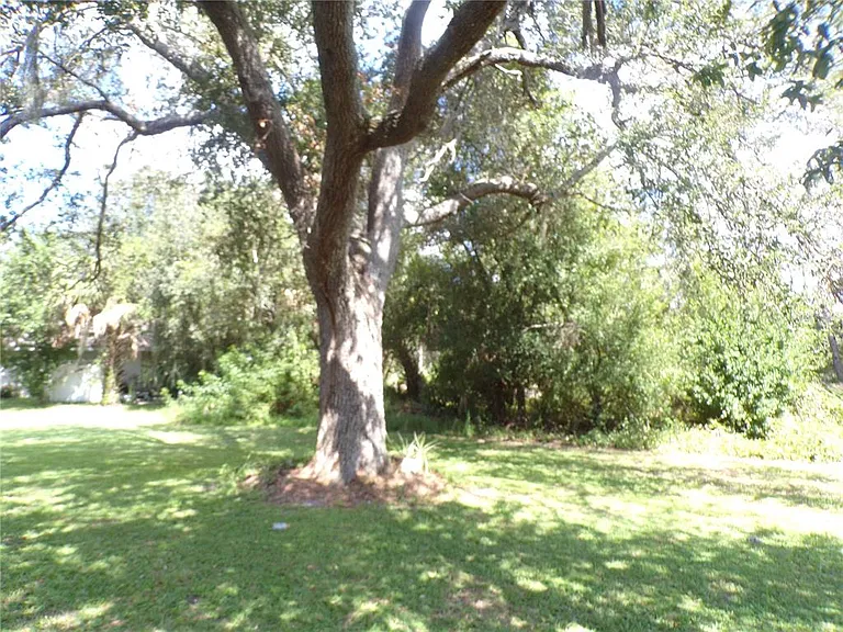 1088 Melville Rd #A — Photo 22