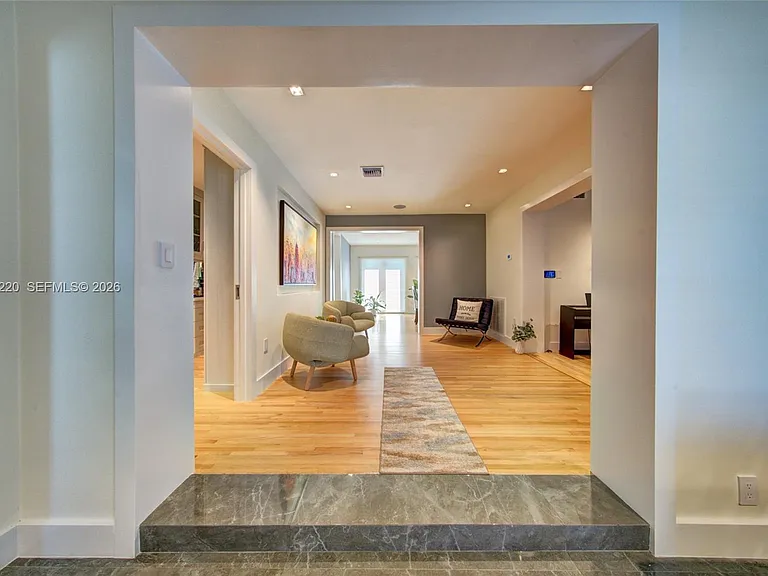 3508 Crystal View Ct — Photo 7