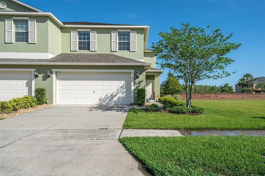3 bed, 1750 sqft, $2,500 — Photo 1