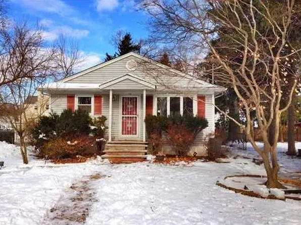 32 Harmony St, Piscataway, NJ 08854