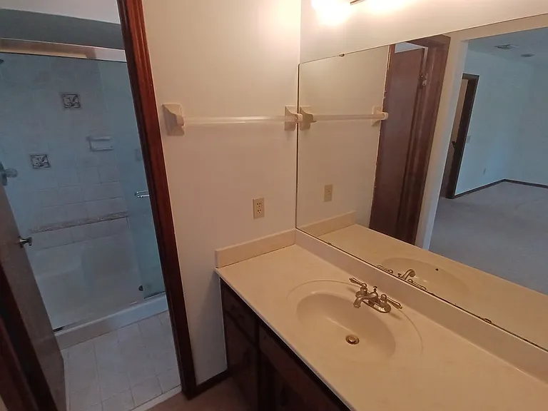 2295 Foxwood Dr — Photo 22