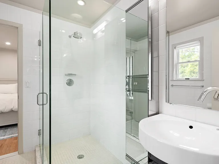 4 Saddle Ln — Photo 10
