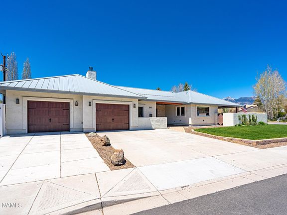 2nd image of 905 N Hopi Dr