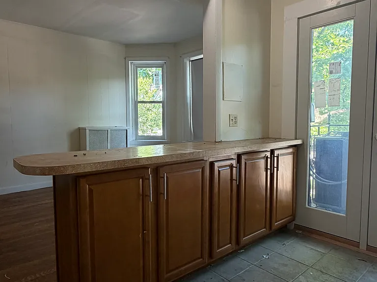 1128 Commonwealth Ave #3 — Photo 9