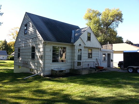 Front view of house (old photo)