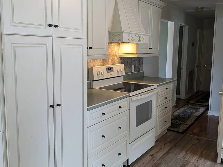 1628 Fairfield Ave — Photo 11