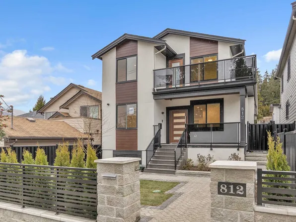 812 Montroyal Blvd, North Vancouver, BC V7R 2G2