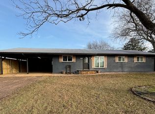 2818 Willow Oak Rd, Gladewater, TX 75647