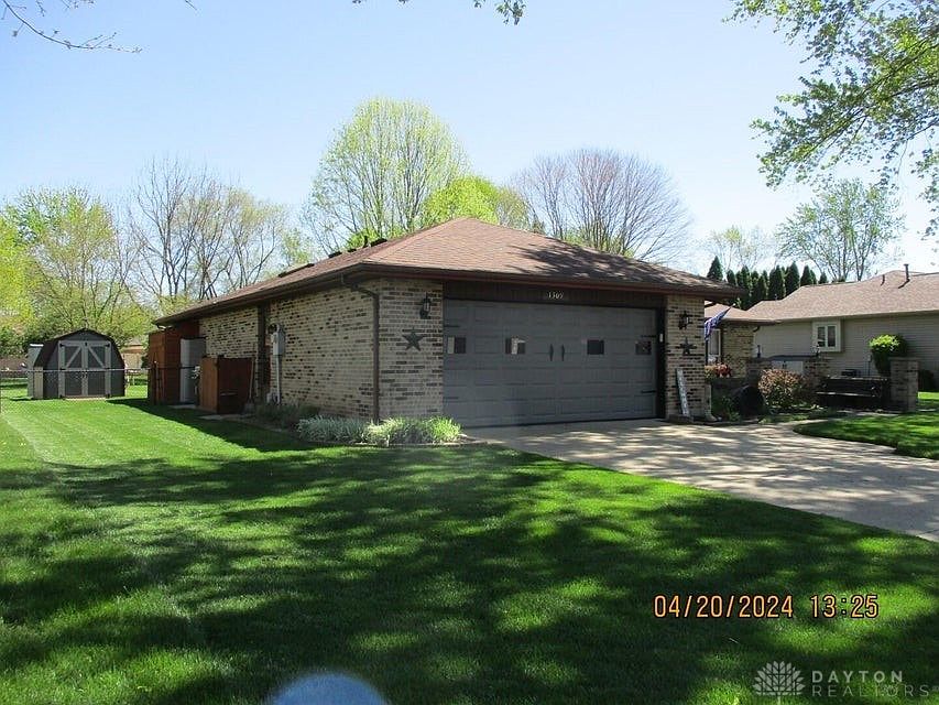 2nd image of 1309 Maplecrest Dr