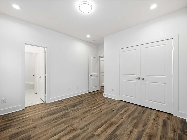 1106 Paul Quinn St #E — Photo 18