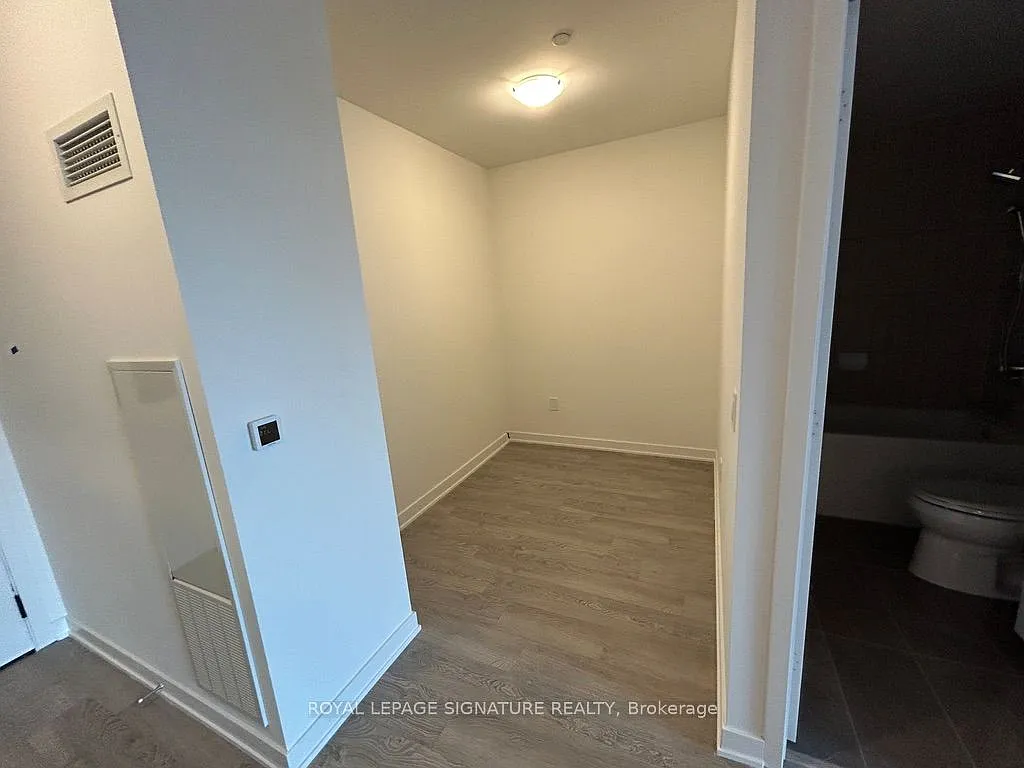 2 bed, $2,400 — Photo 4