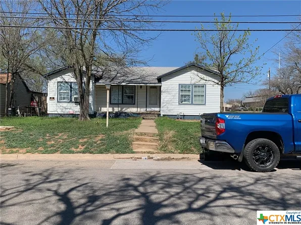 2417 Bridge St, Gatesville, TX 76528