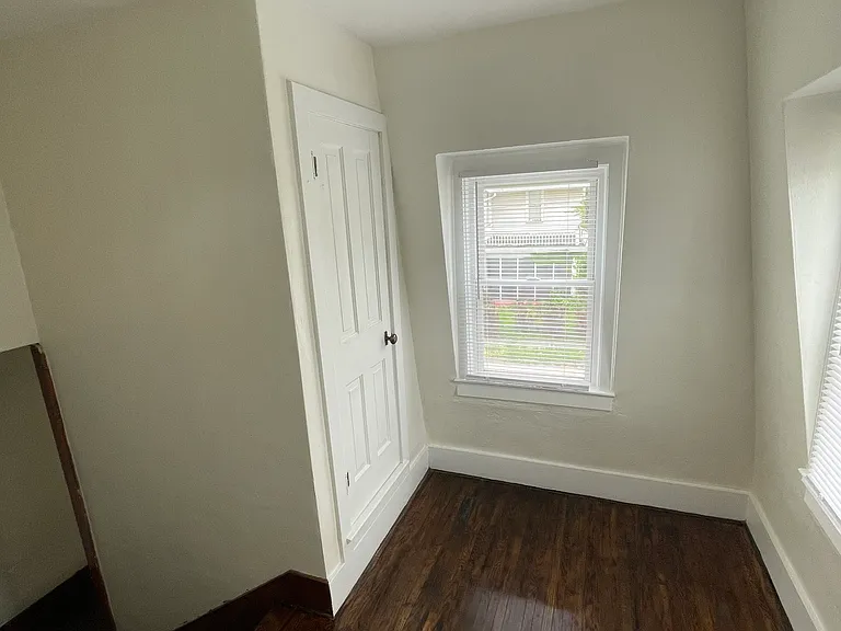 Stairwell/Landing