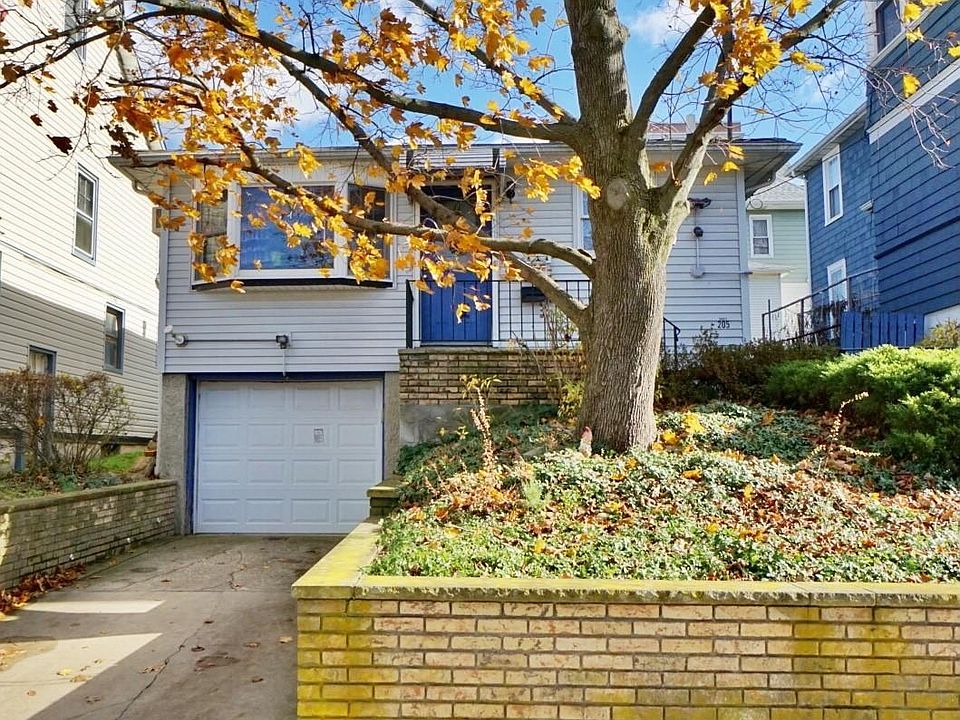 1st image of 205 Willard Ave