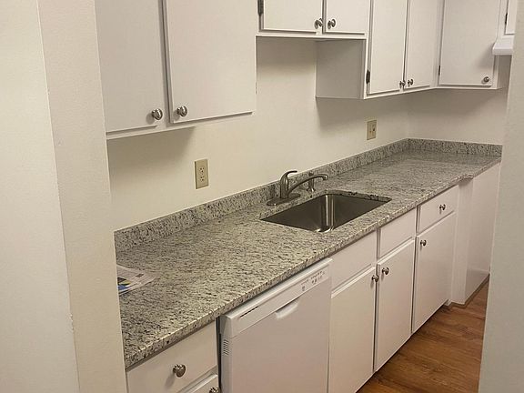 5th image of 3789 Heritage Pkwy #36