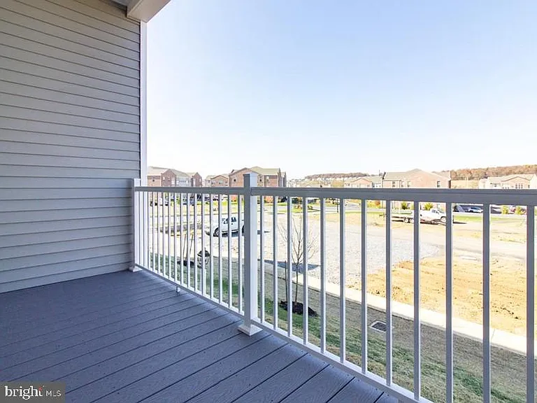 3251 Mateer Ln — Photo 17