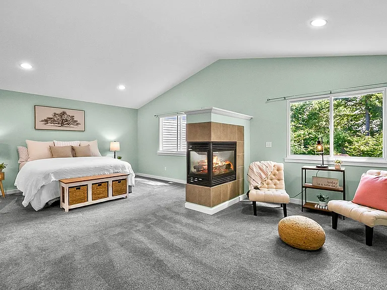 1320 Weaver Way — Photo 19
