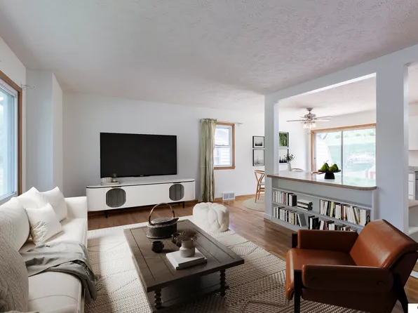 7161 N 39th St, Omaha, NE 68112