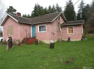 265 Monohon Landing Rd, Raymond, WA 98577