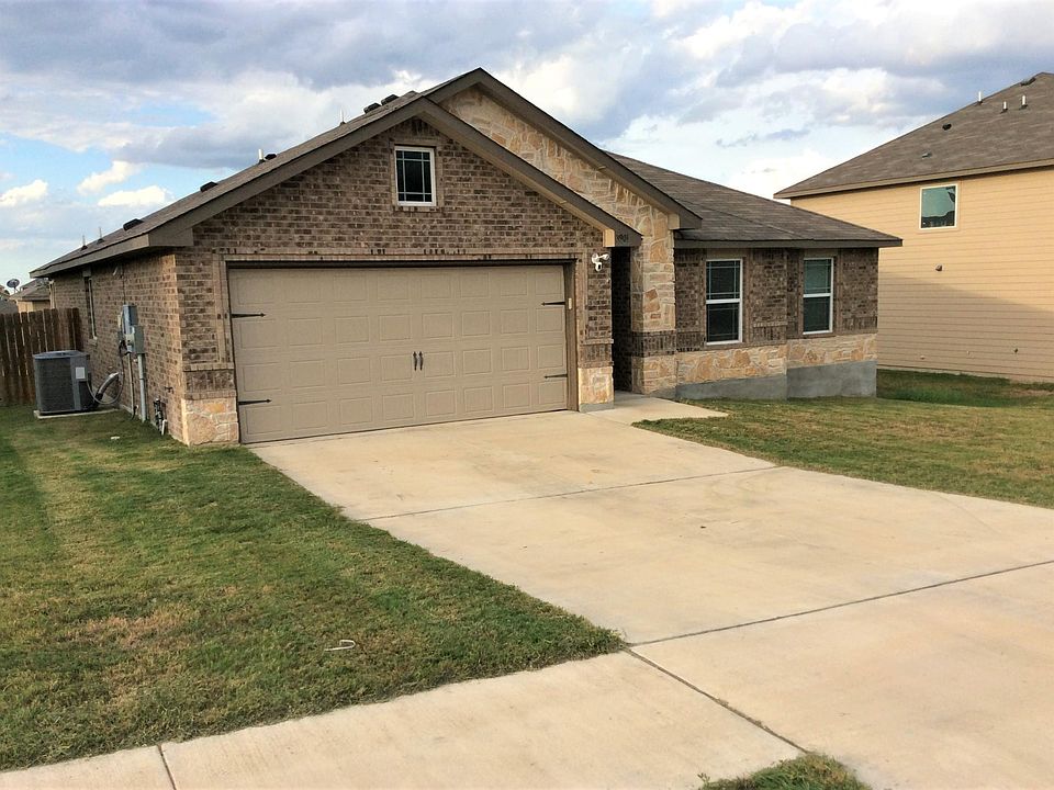 1st image of 3901 Flatrock Mountain Dr