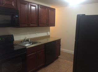 2405 Barclay St APT 3, Baltimore, MD 21218