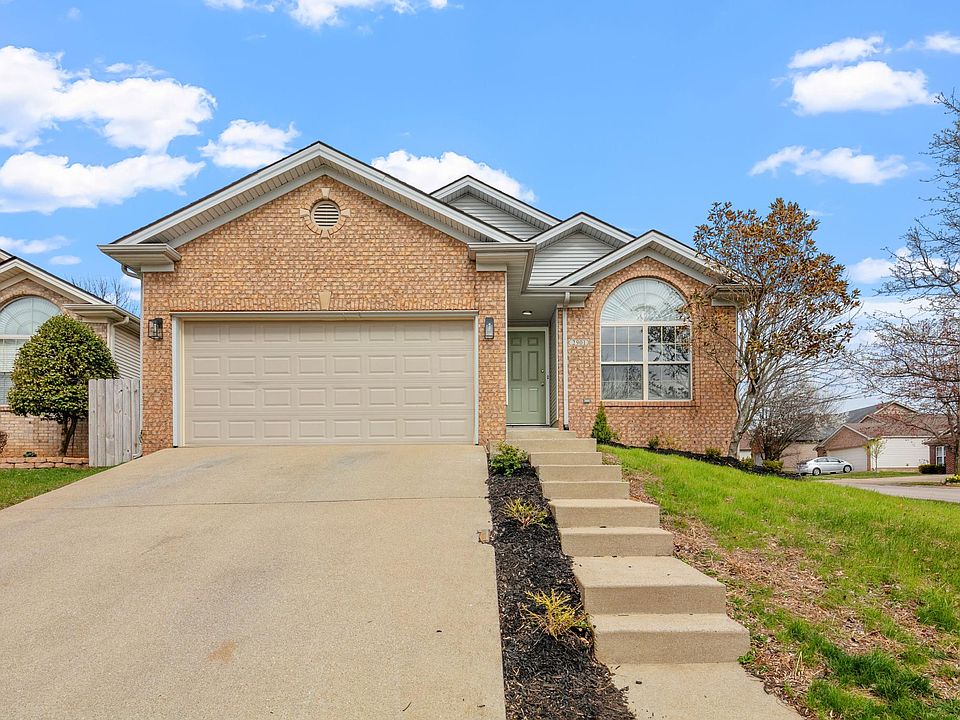 1st image of 2901 Trailwood Ln