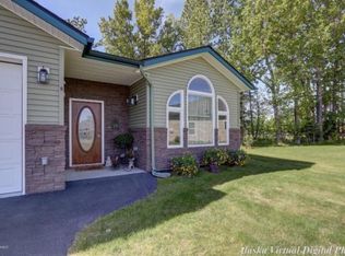 660 E Primrose Cir, Palmer, AK 99645