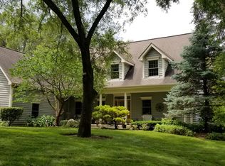 8119 Haligus Rd, Huntley, IL 60142