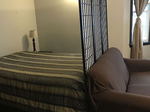 3rd image of 1016 Frank Church Ln #2