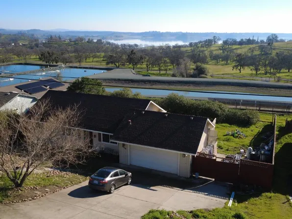 3940 Lakeview Dr, Ione, CA 95640