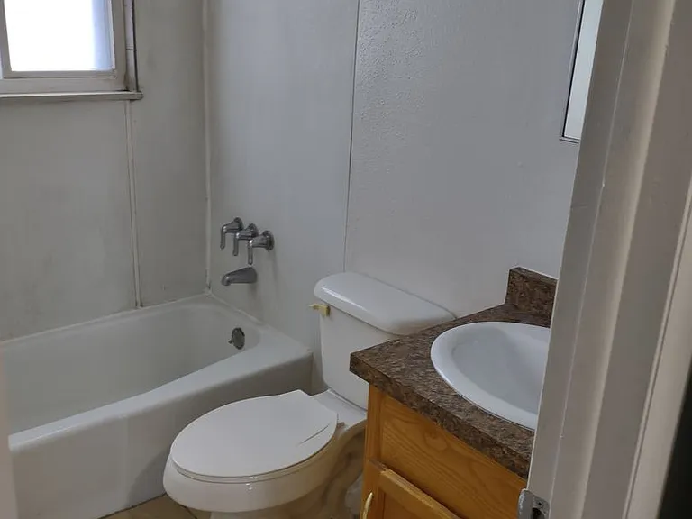 1438 Nokomis Dr #3 — Photo 10
