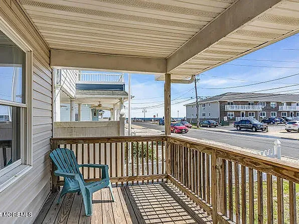 110 17th Ave, Belmar, NJ 07719